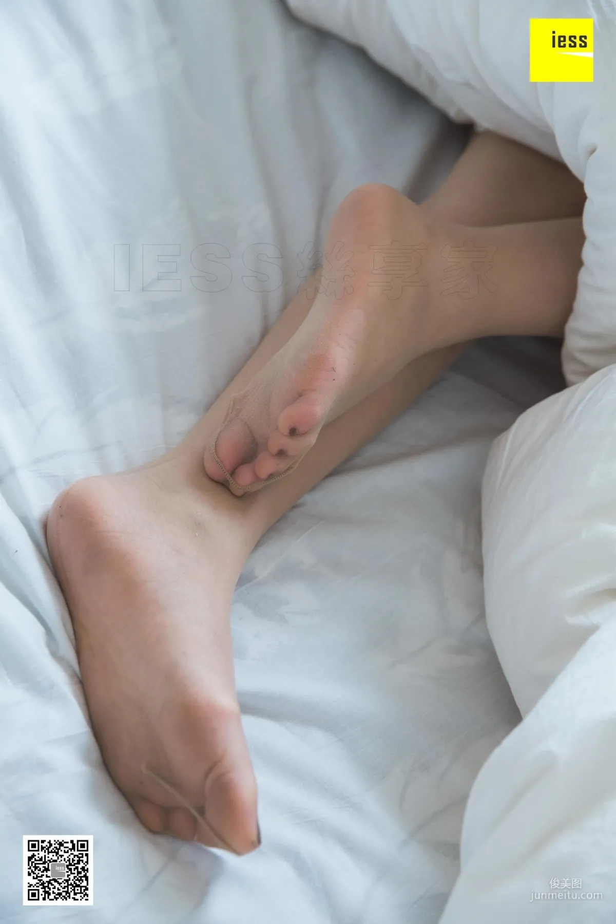 模特九妹 《白色牛仔短褲兔女郎》 [異思趣向IESS] 寫真集 66
