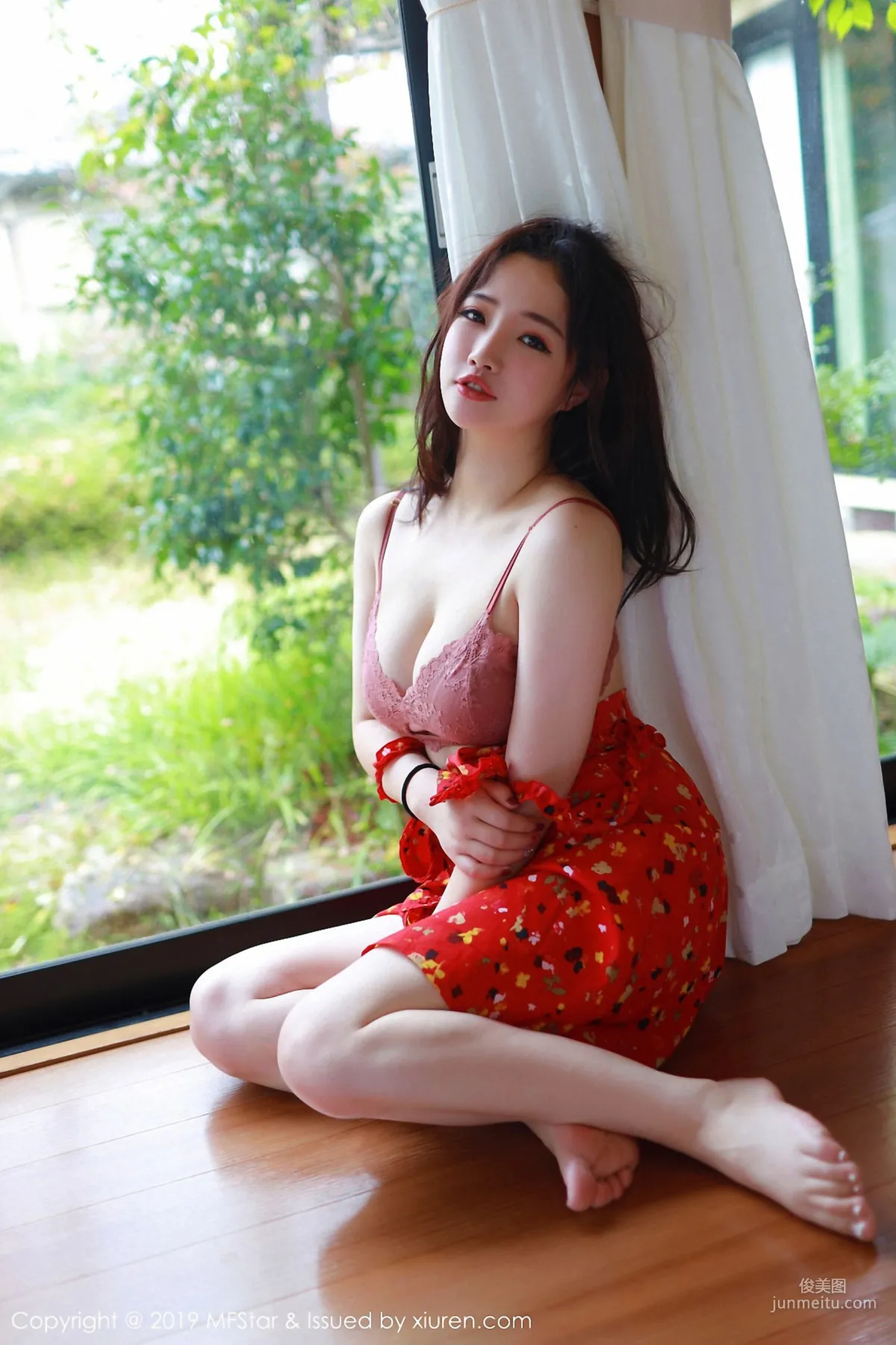 徐cake《純不失性感的少女》 [模範學院MFStar] Vol.177 寫真集 21