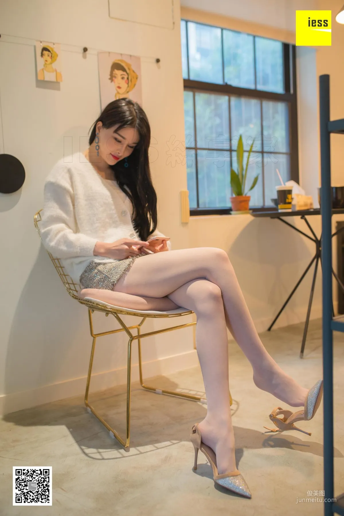 模特夢夢 《夢夢吃外賣》絲足美腿 [異思趣向IESS] 寫真集 11
