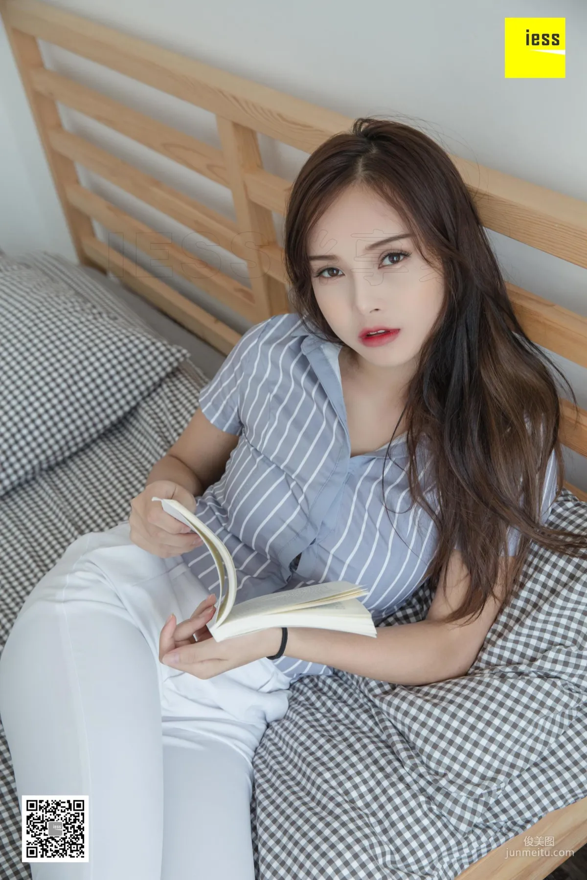 模特小羽 《小羽OL白長褲》美腿高跟 [異思趣向IESS] 寫真集 37