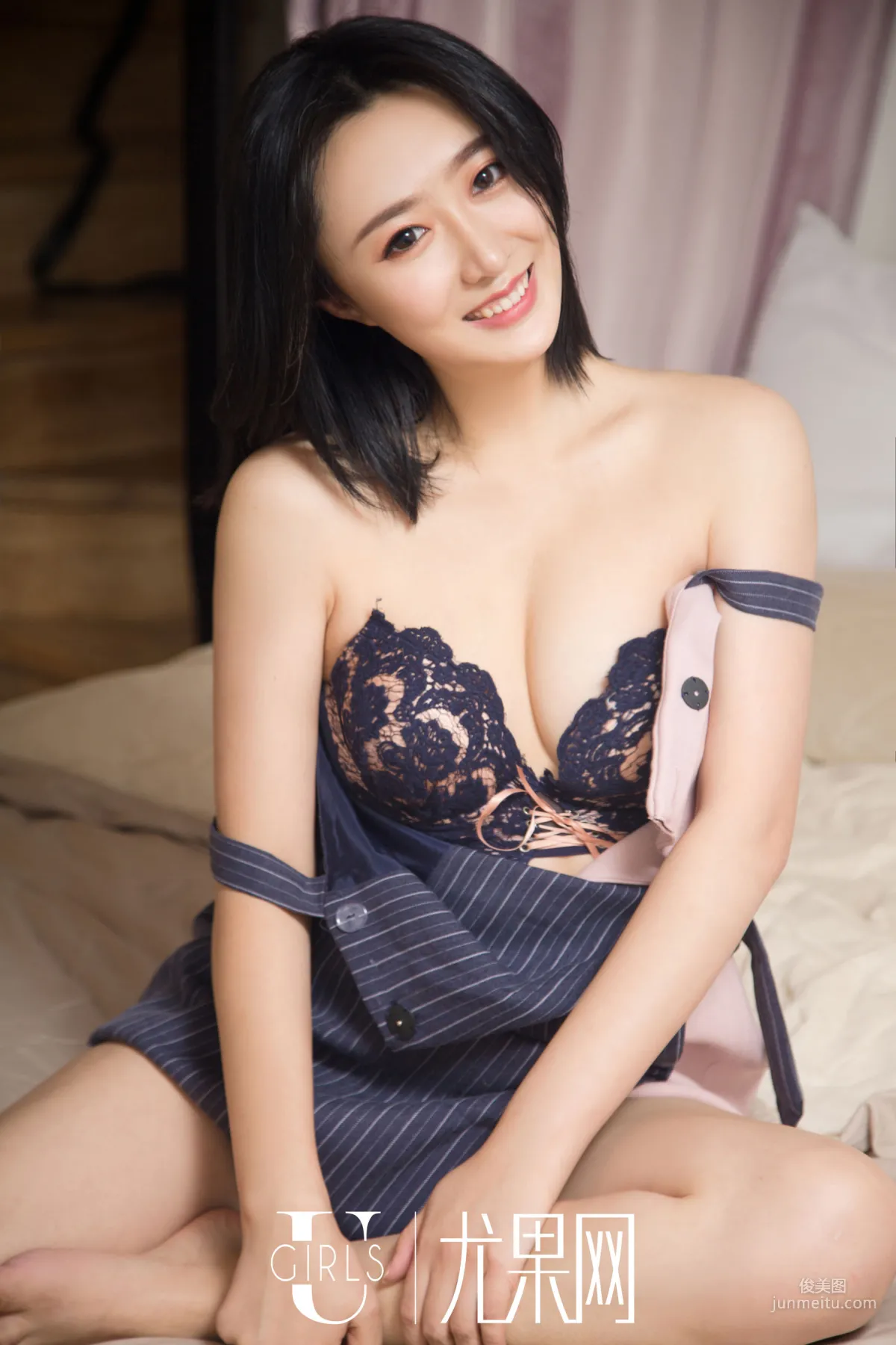 5周年特輯《Let's Love》 [尤果網Ugirls] T039 寫真集 28