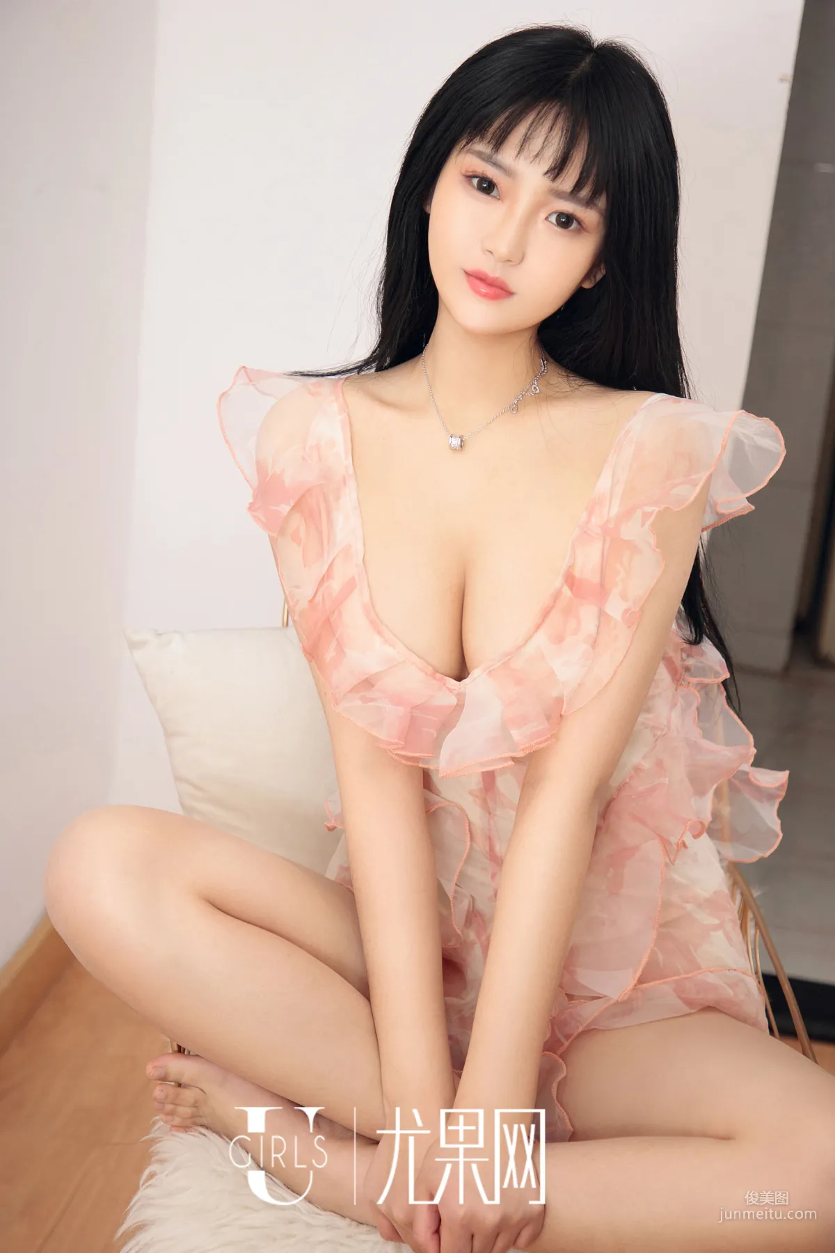 桃子《害羞的誘惑》 [尤果網Ugirls] U413 寫真集 17