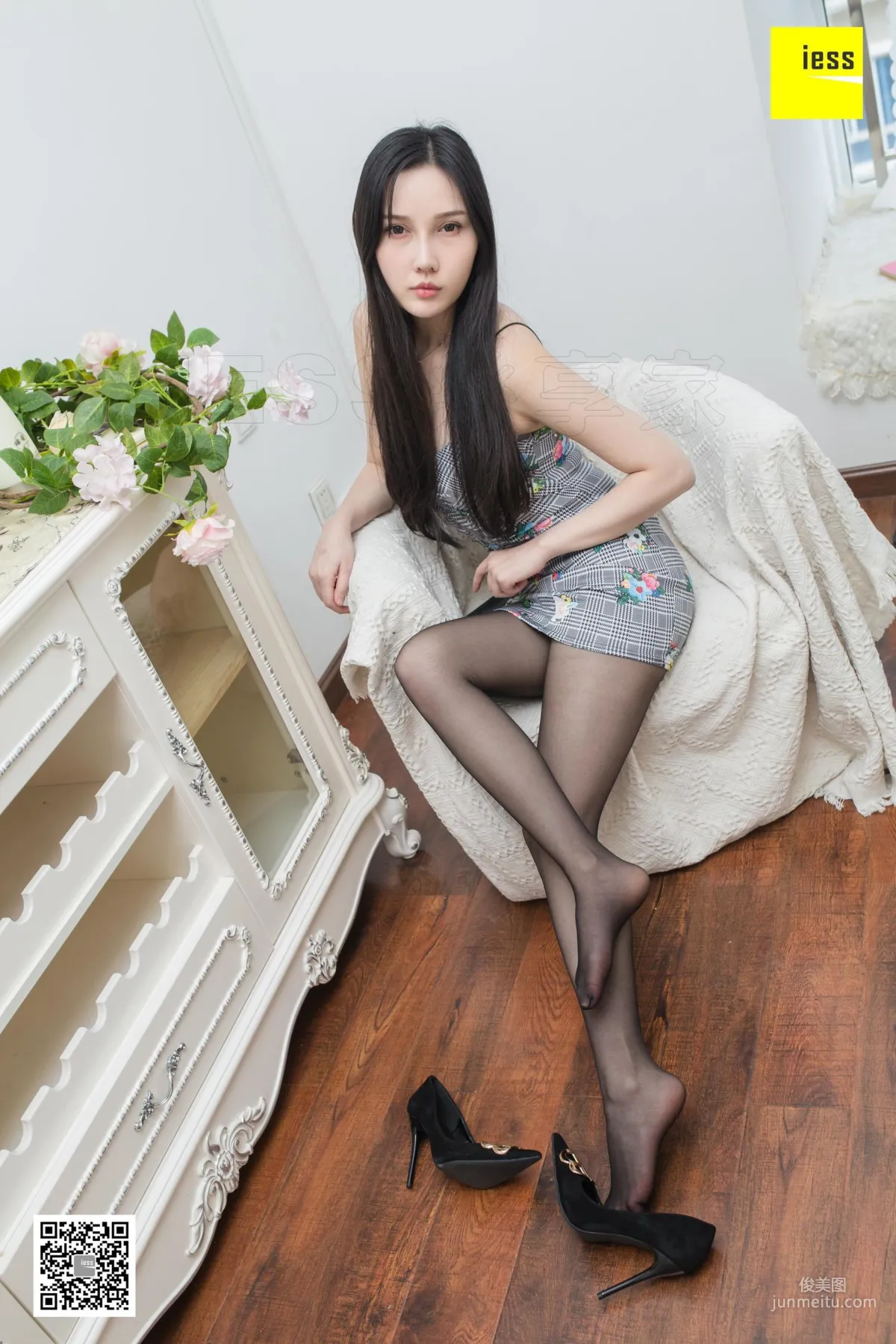 模特文欣 《小女人》黑絲美腿絲足 [異思趣向IESS] 寫真集 30