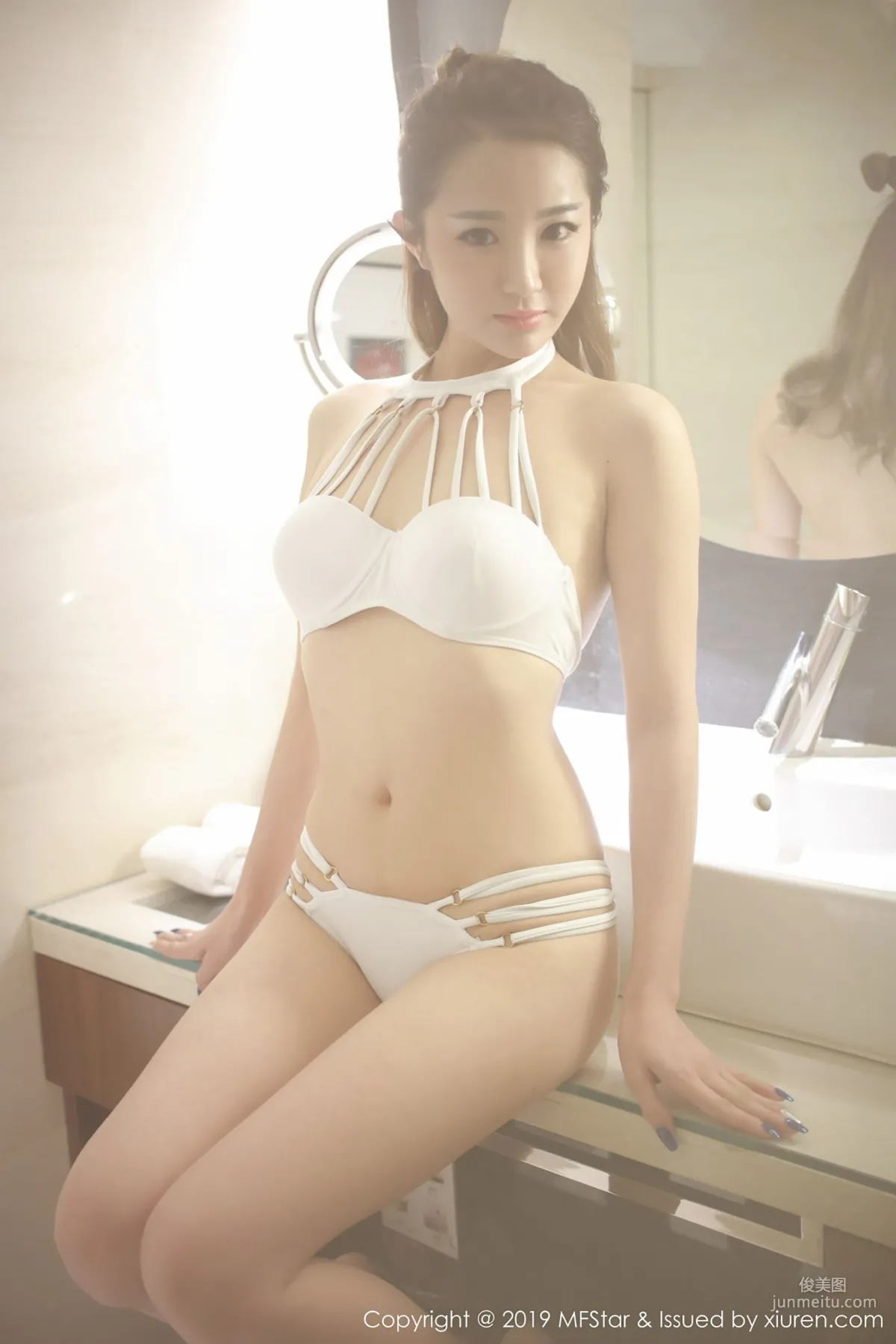 Sugar梁莹《浴池湿身的女神》 [模范学院MFStar] Vol.179 写真集3
