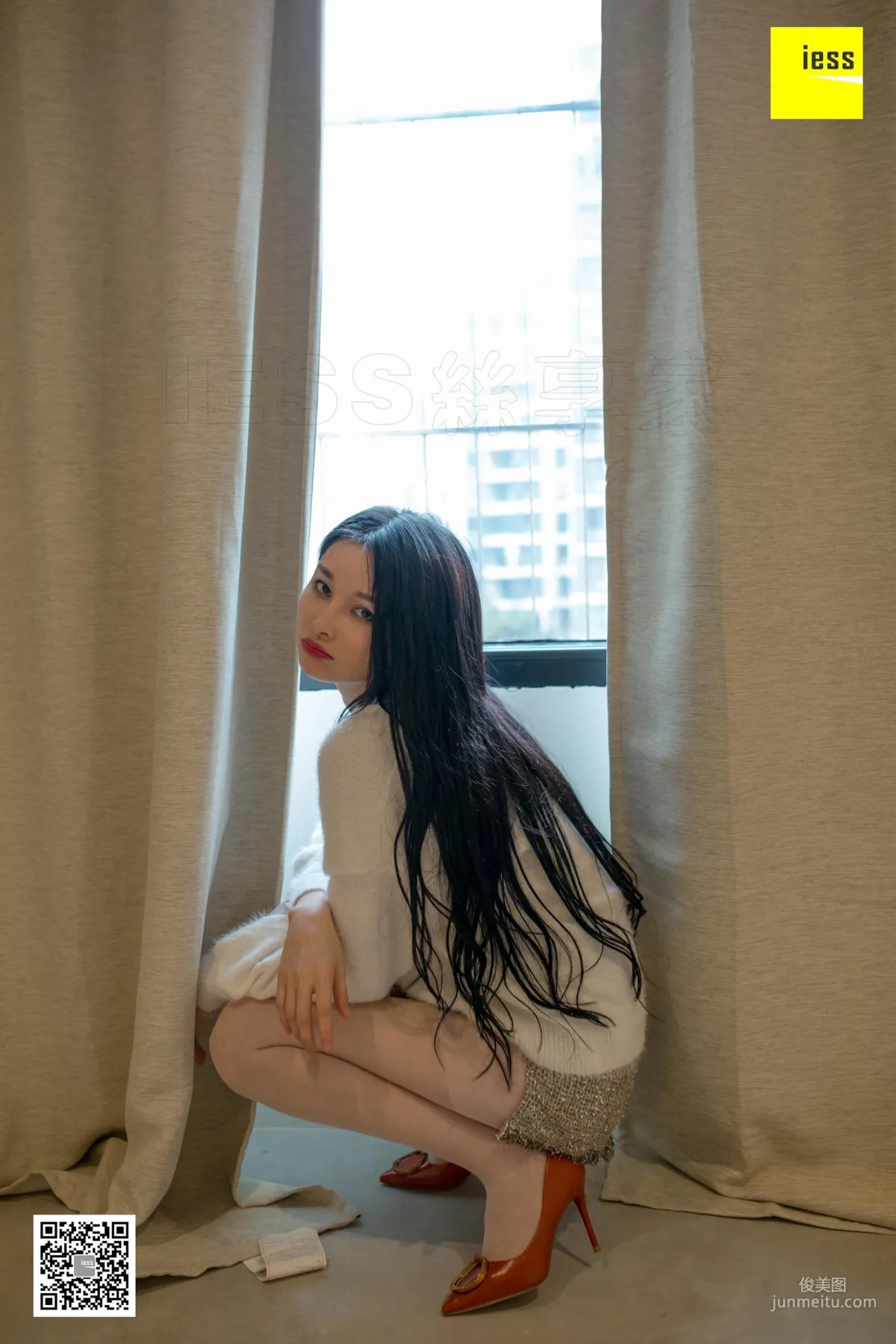 模特夢夢 《夢夢吃外賣》絲足美腿 [異思趣向IESS] 寫真集 91