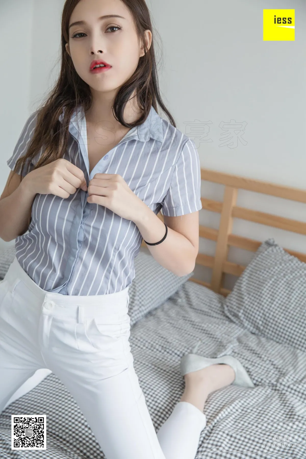 模特小羽 《小羽OL白長褲》美腿高跟 [異思趣向IESS] 寫真集 72