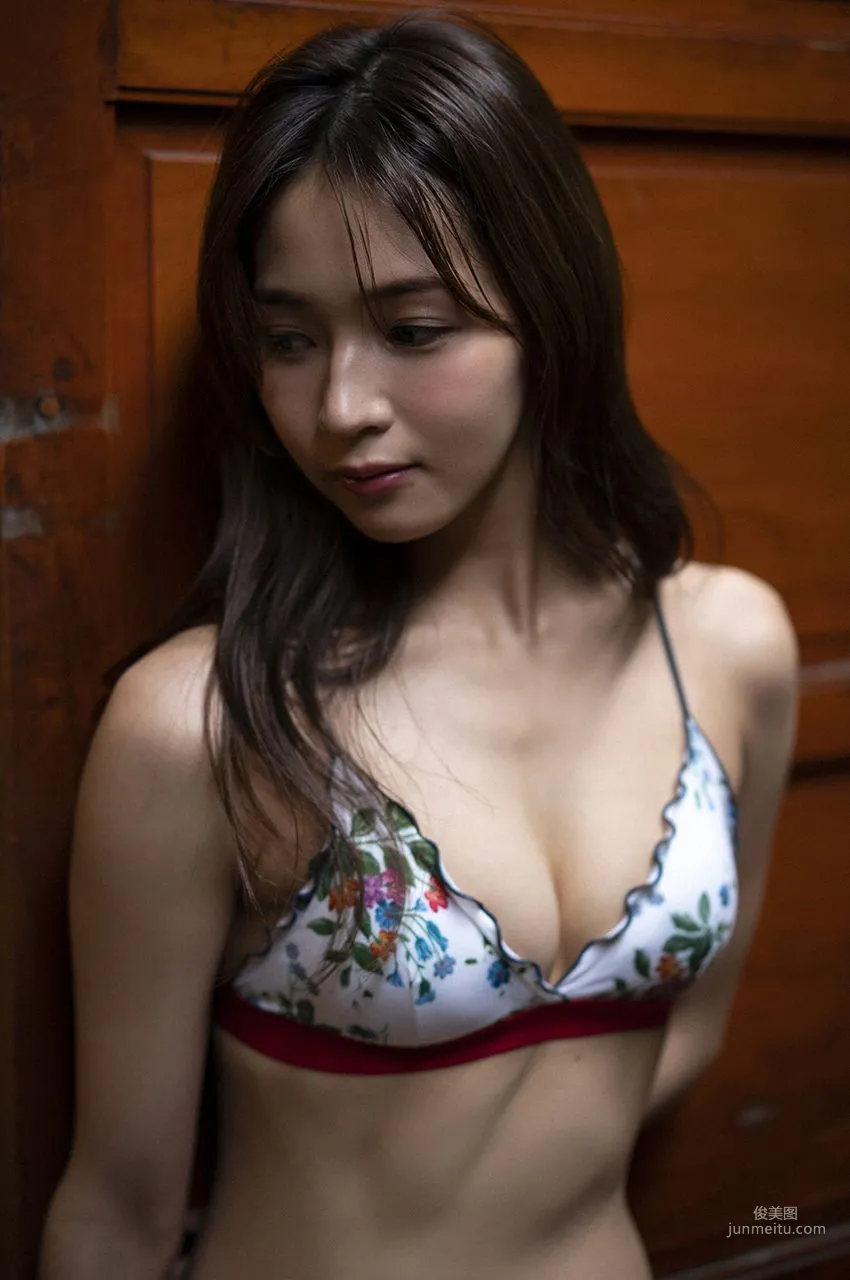 傳谷英裡香 《スペシャル「解き放つ。」》 [WPB-net] No.225 寫真集 70