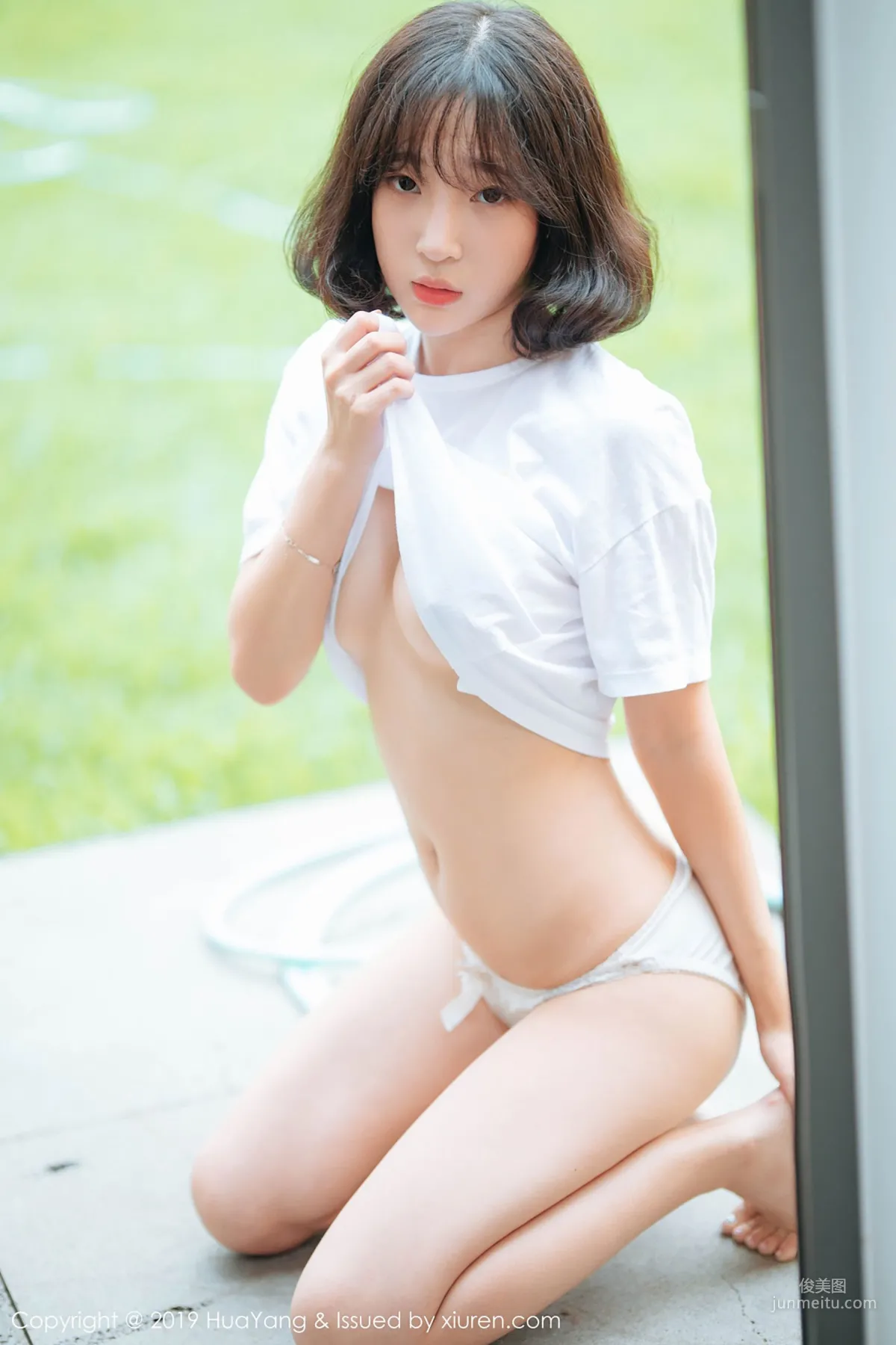 模特_卿卿《一朵出水芙蓉》 [花漾HuaYang] Vol.109 寫真集 25