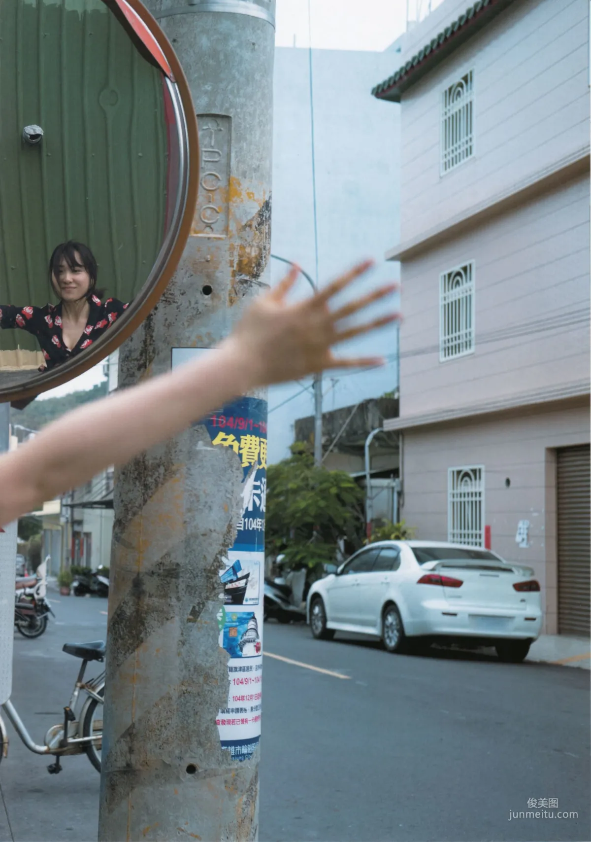 高橋朱裡 《曖昧な自分》 寫真集 28