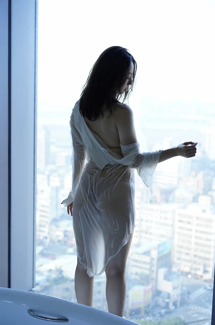 小池裡奈 《スペシャル「25歳～おかえり裡奈～」》 [WPB-net] No.227 寫真集 20