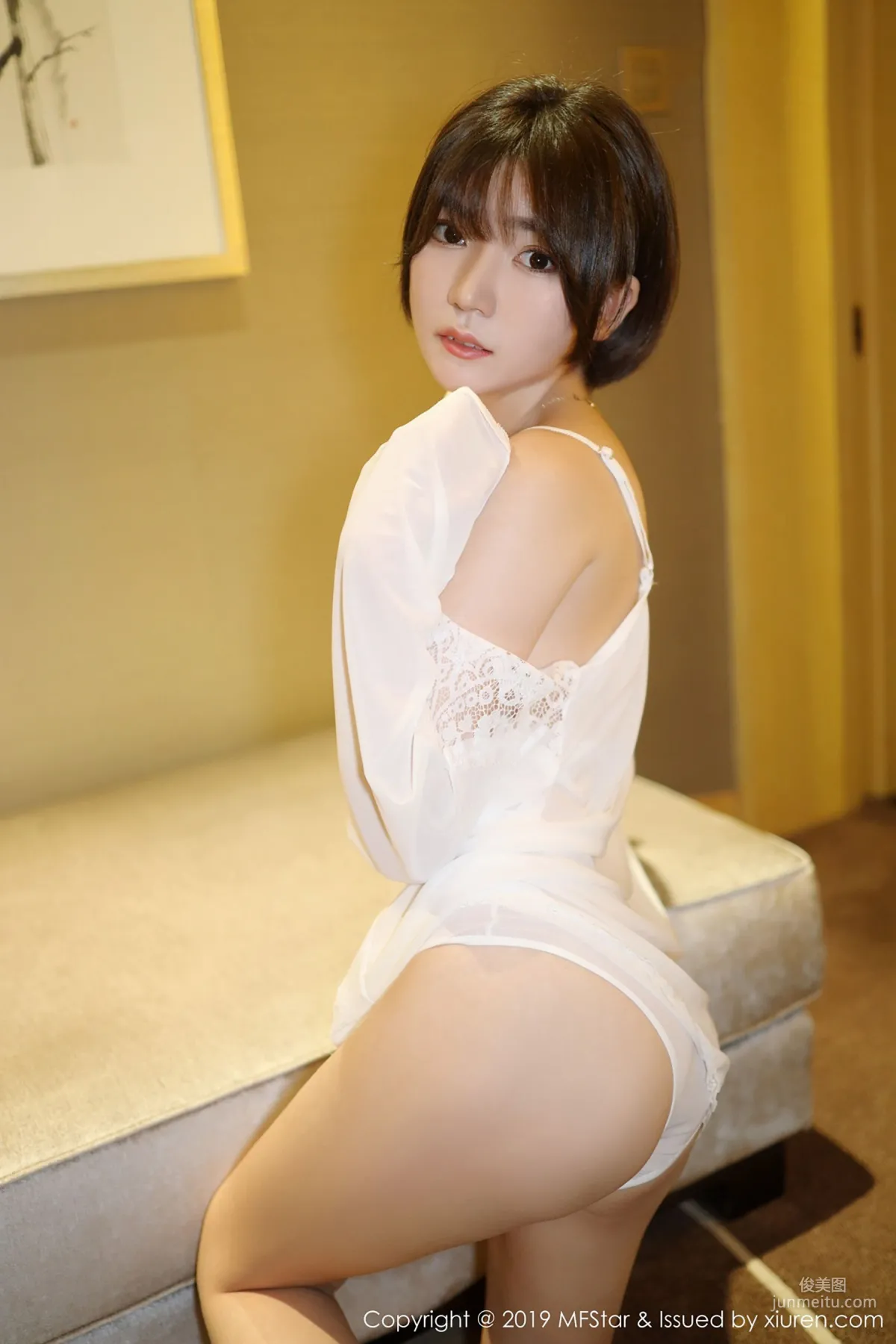 blueblue77/冷不丁《渾然天成的柔婉細膩美女》 [模範學院MFStar] Vol.183 寫真集 3