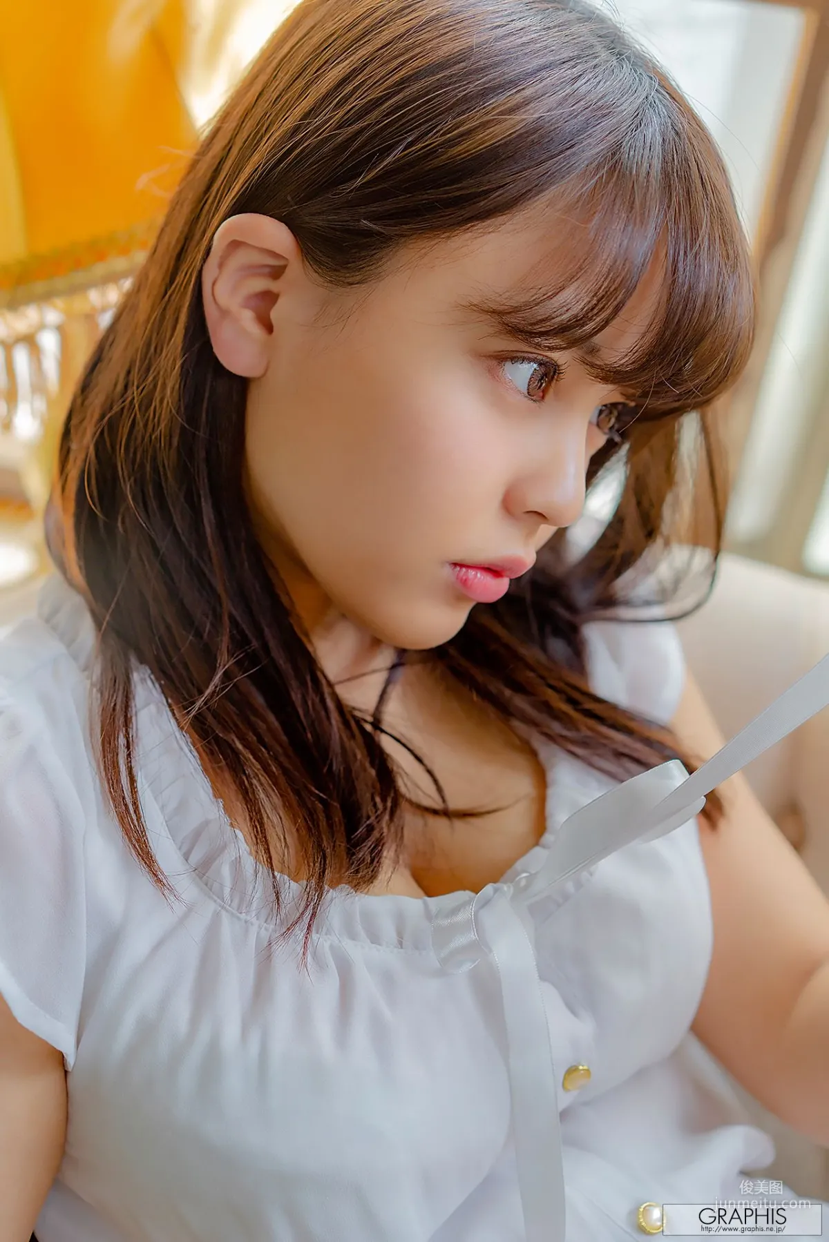 夕美しおん/夕美紫苑《Corpo minimo》 [Graphis] Gals 寫真集 20