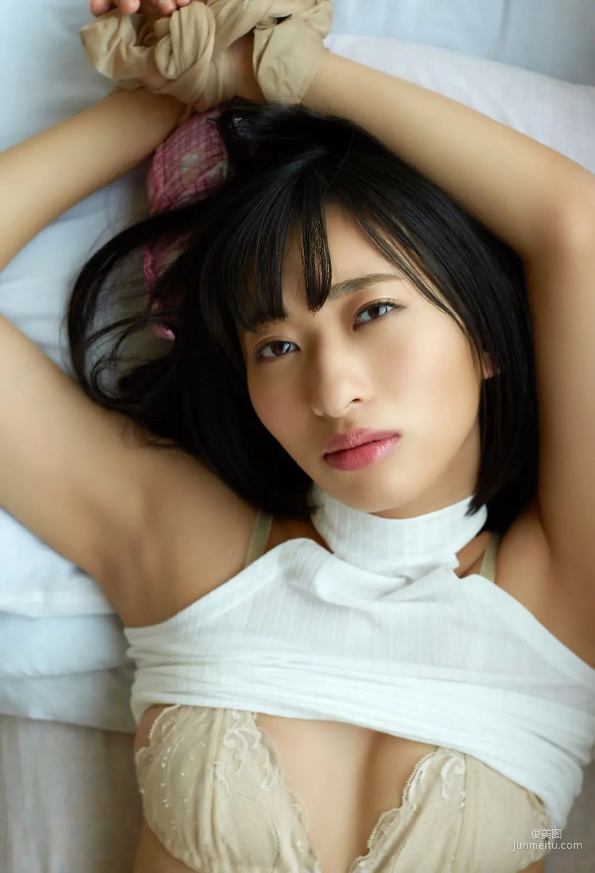 倉持由香《晝下がりの尻職人》寫真集 73
