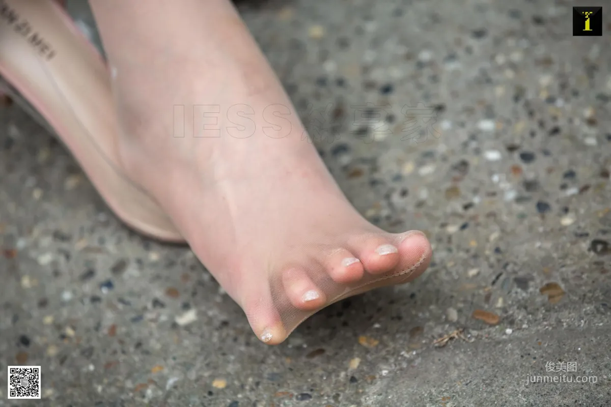 模特九妹 《九妹的粉色长裙》 [异思趣向IESS] 写真集43