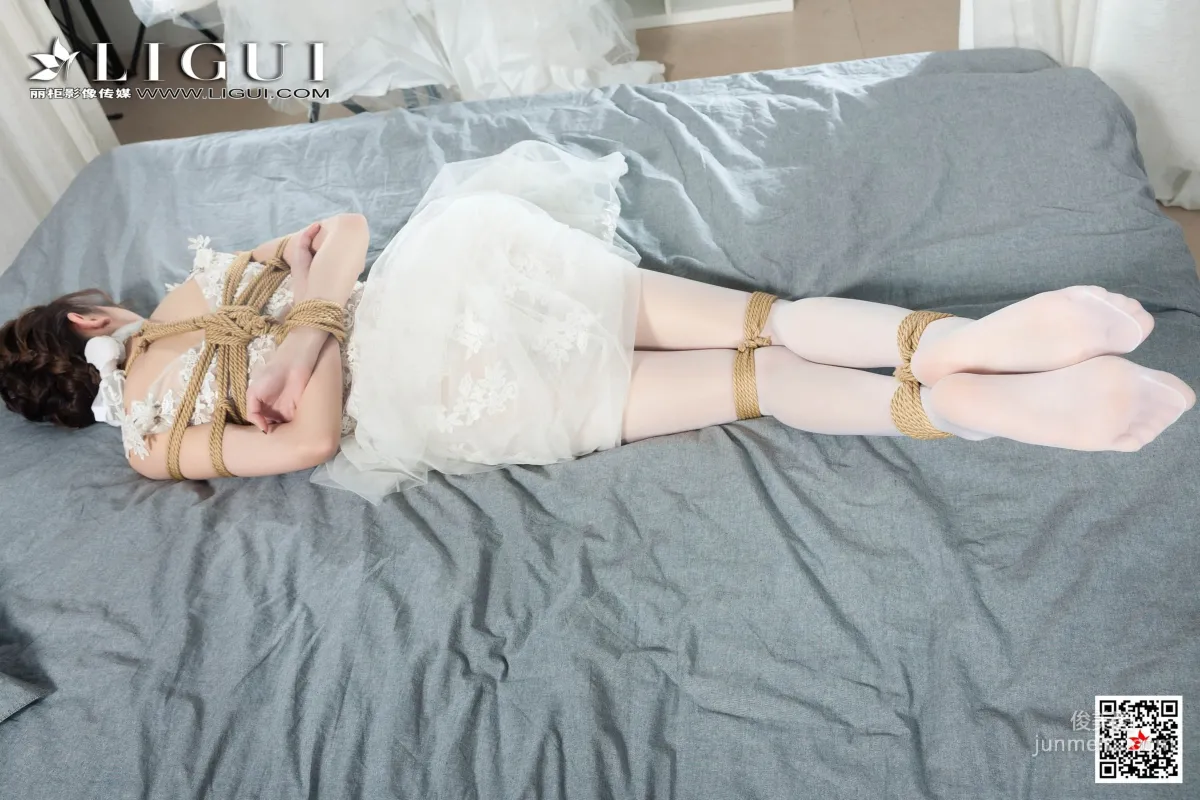 腿模兔子《婚紗白絲捆綁繩藝》 [麗櫃美束Ligui] 寫真集 48