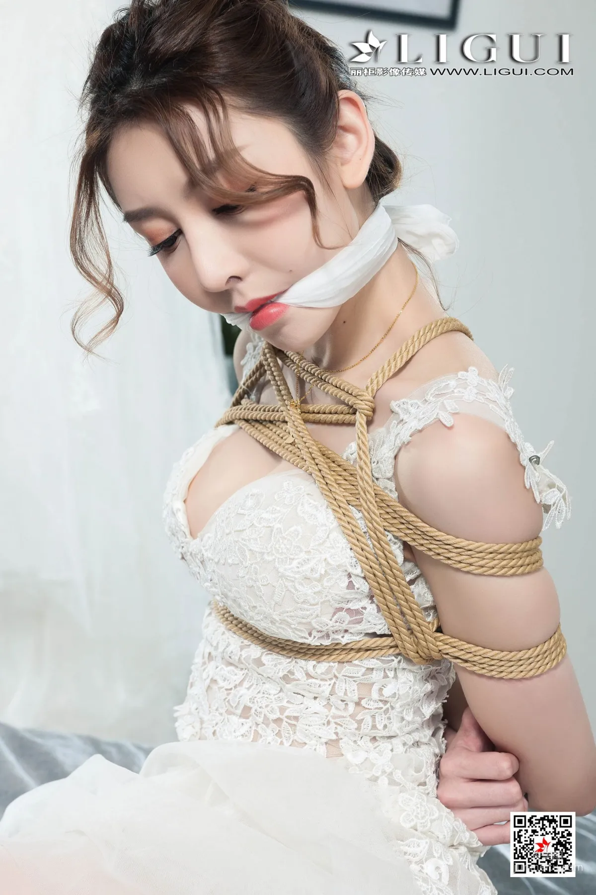 腿模兔子《婚紗白絲捆綁繩藝》 [麗櫃美束Ligui] 寫真集 22