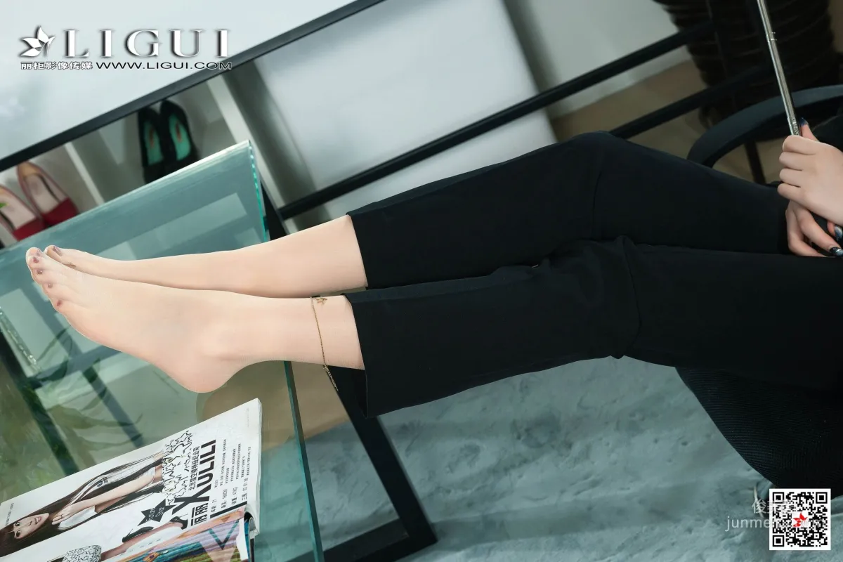 腿模汀汀《緊身褲美腿美腳》 [麗櫃Ligui] 寫真集 44