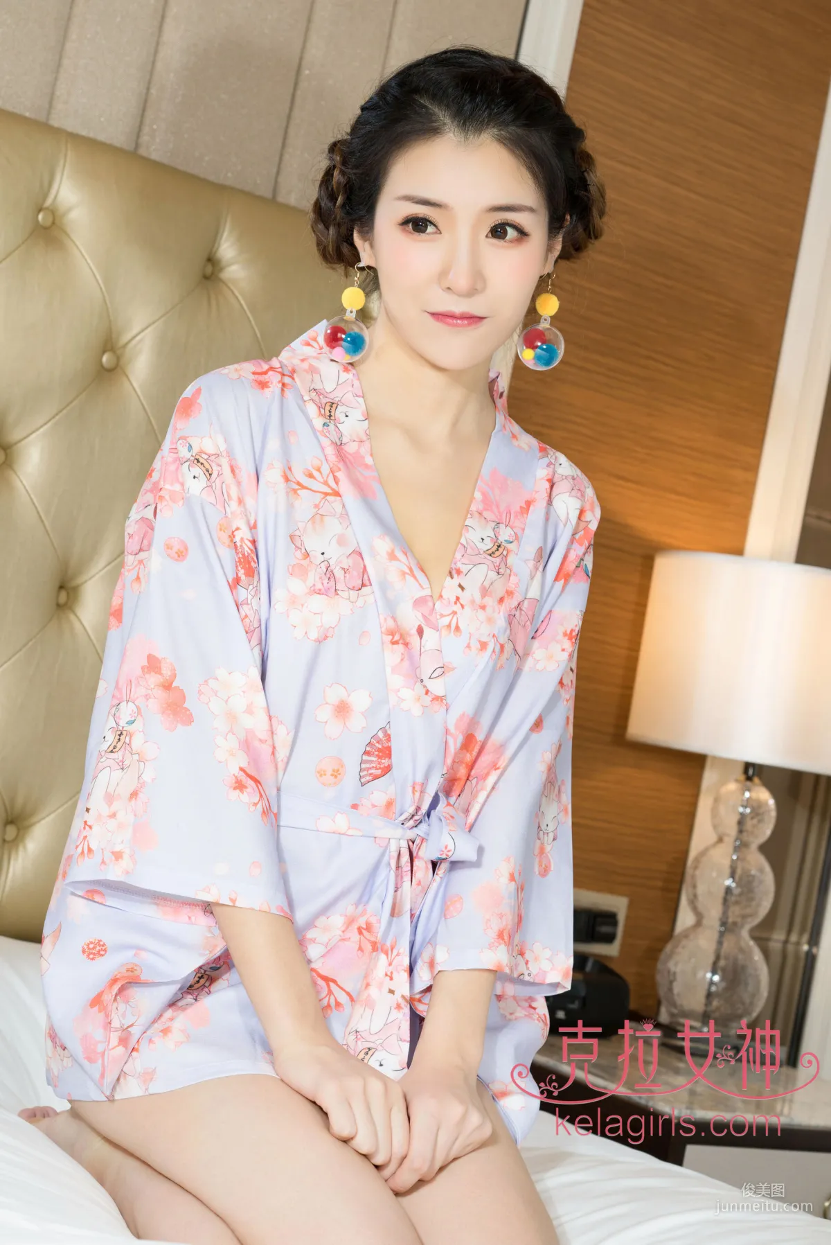 恬恬《花瓣美腳丫》 [克拉女神Kelagirls] 寫真集 1