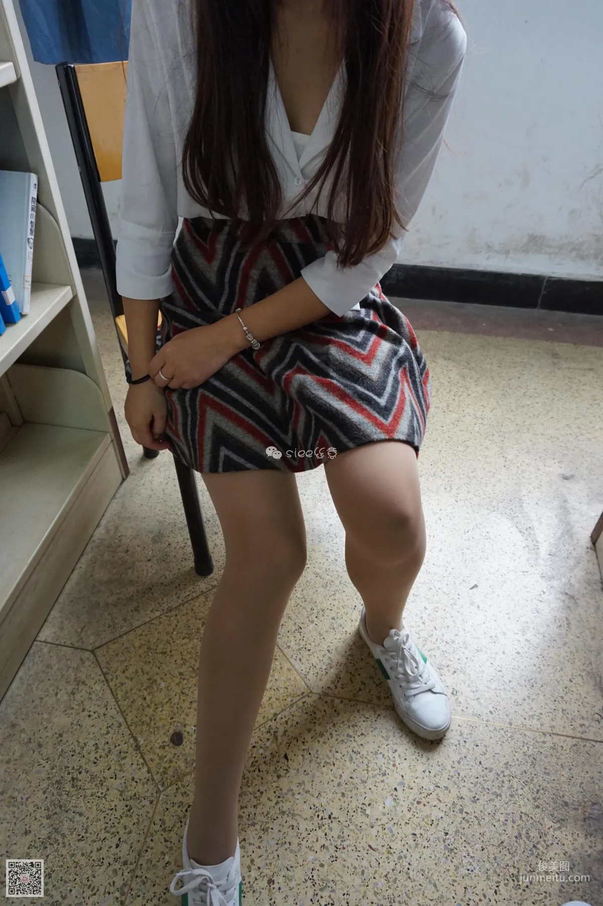 [丝意SIEE] No.005 鱼鱼 《图书馆》 写真集19