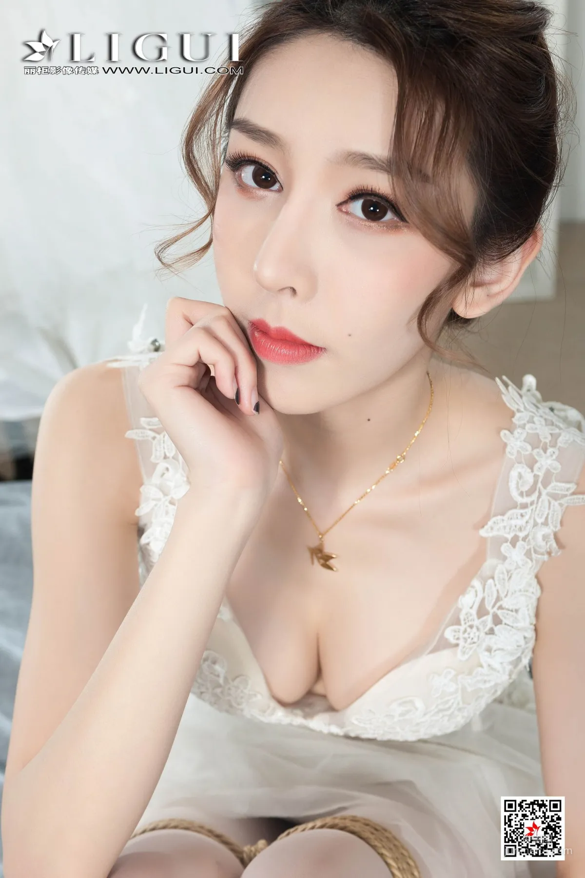 腿模兔子《婚紗白絲捆綁繩藝》 [麗櫃美束Ligui] 寫真集 16