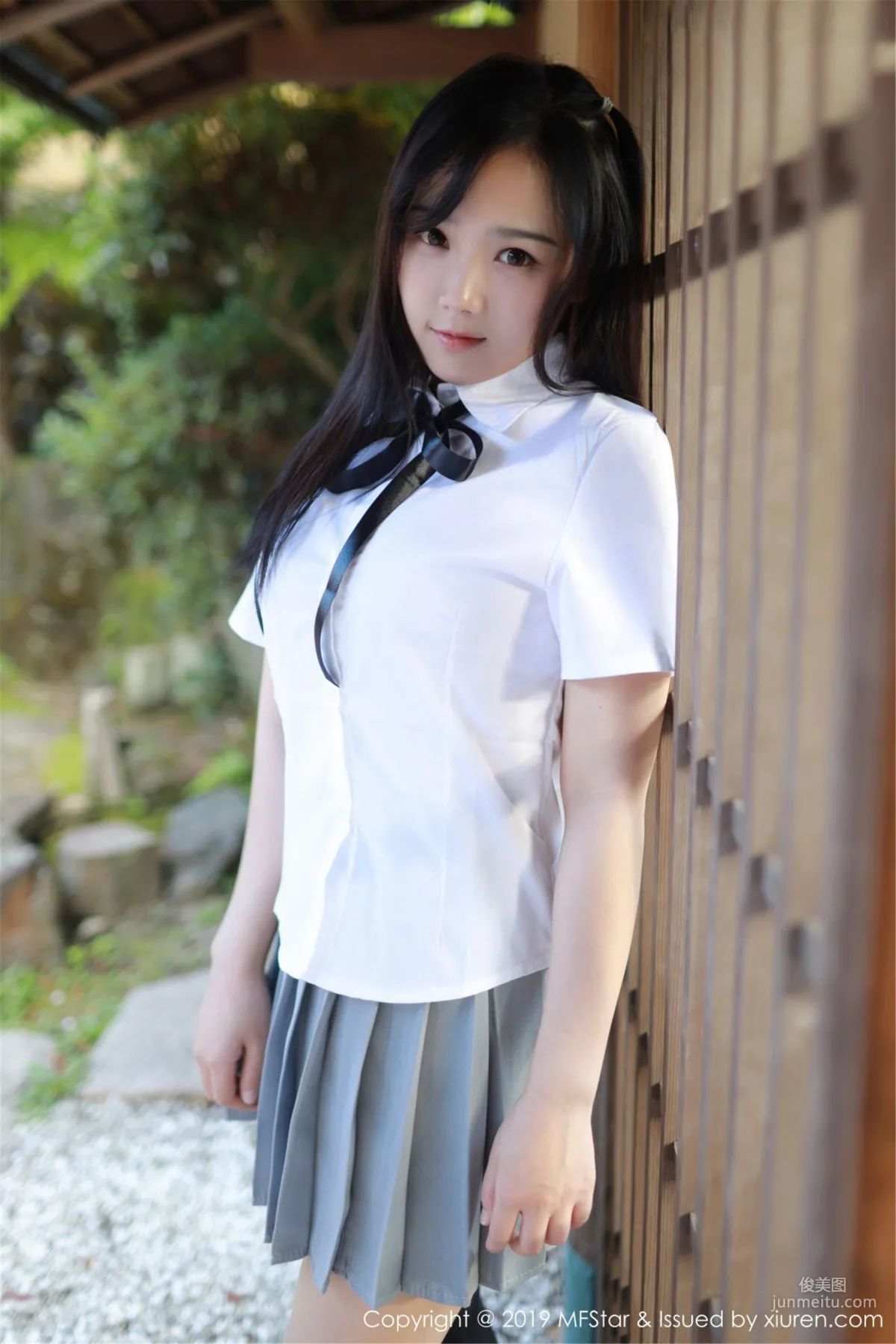 徐微微mia《陽光下的清純校花》 [模範學院MFStar] Vol.193 寫真集 22