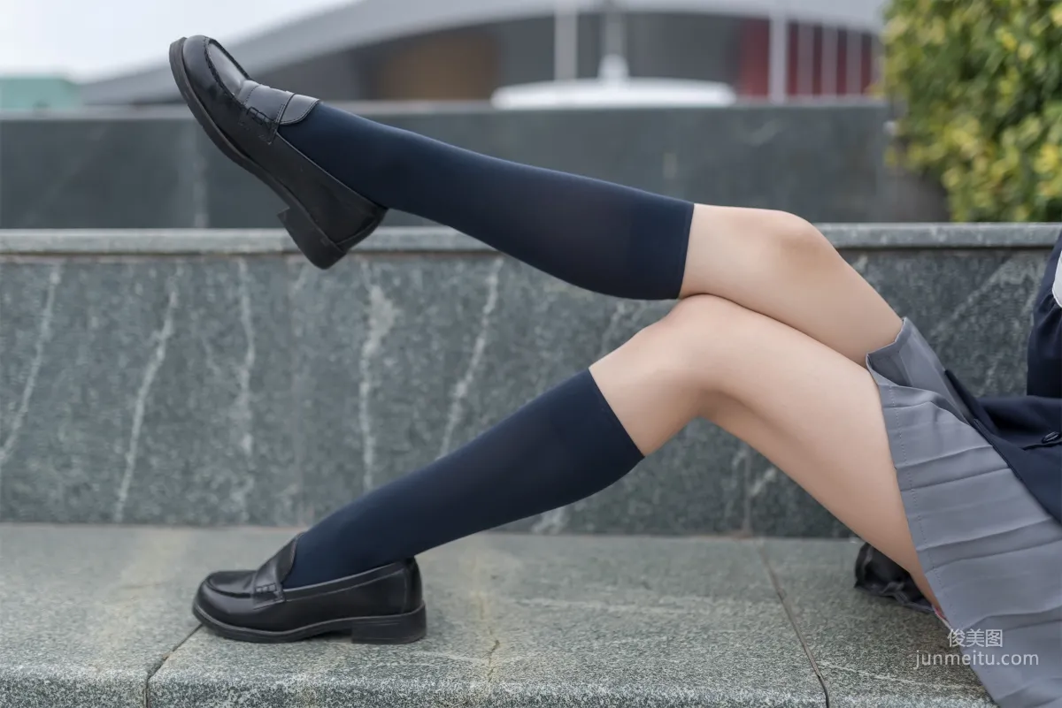 [风之领域] NO.022 学妹户外黑丝2 写真集1