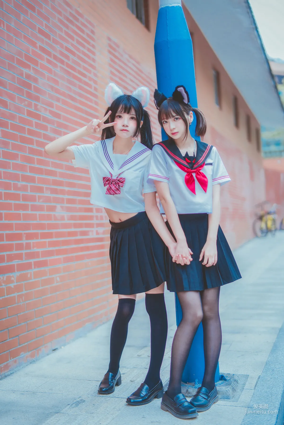 桜桃喵&瘋貓ss 《JK百合2》 [蘿莉COS] 寫真集 33