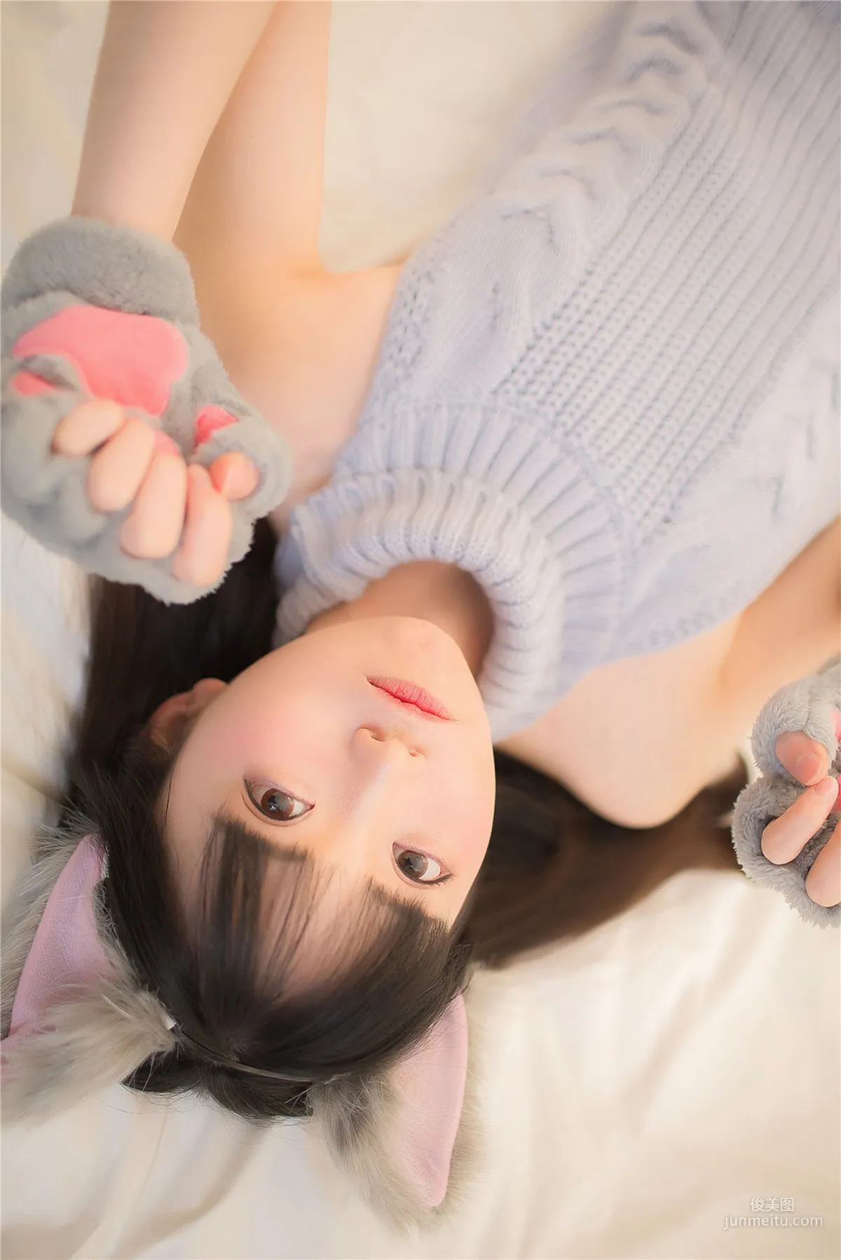 [风之领域] NO.128 露背毛衣熊女孩 写真集28
