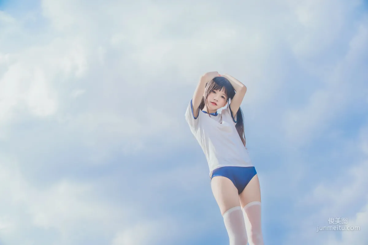 桜桃喵《體操服》 [蘿莉COS] 寫真集 21