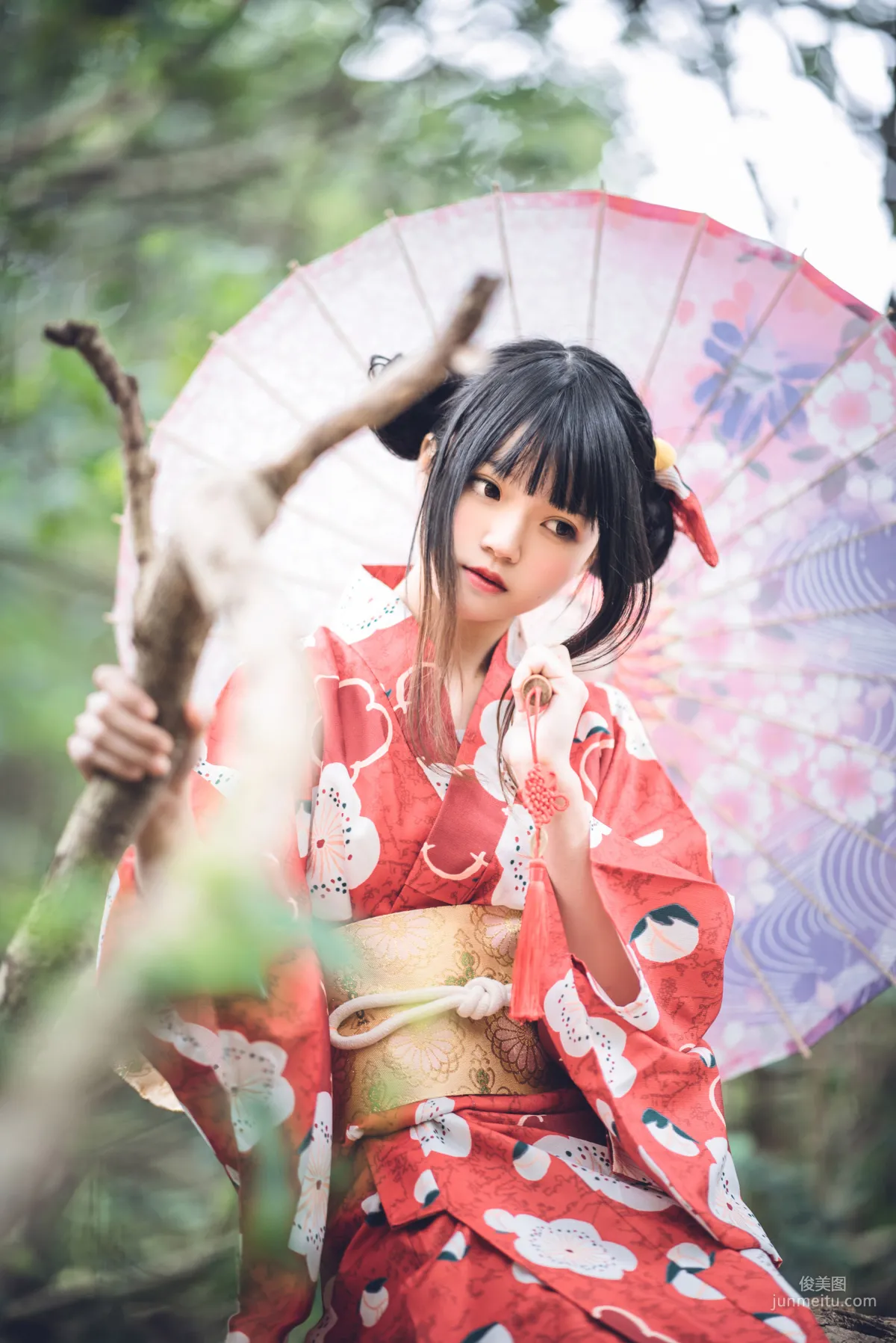 桜桃喵《夏日祭》 [蘿莉COS] 寫真集 41