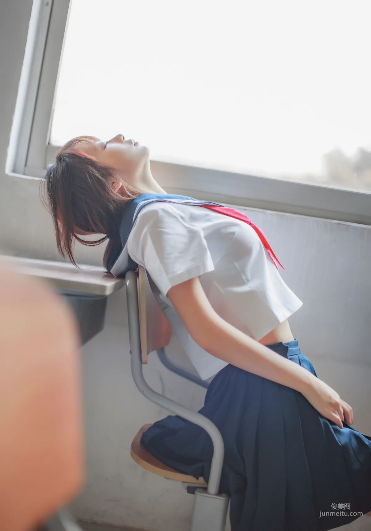 瘋貓ss《同桌的水手服》 [蘿莉COS] 寫真集 13