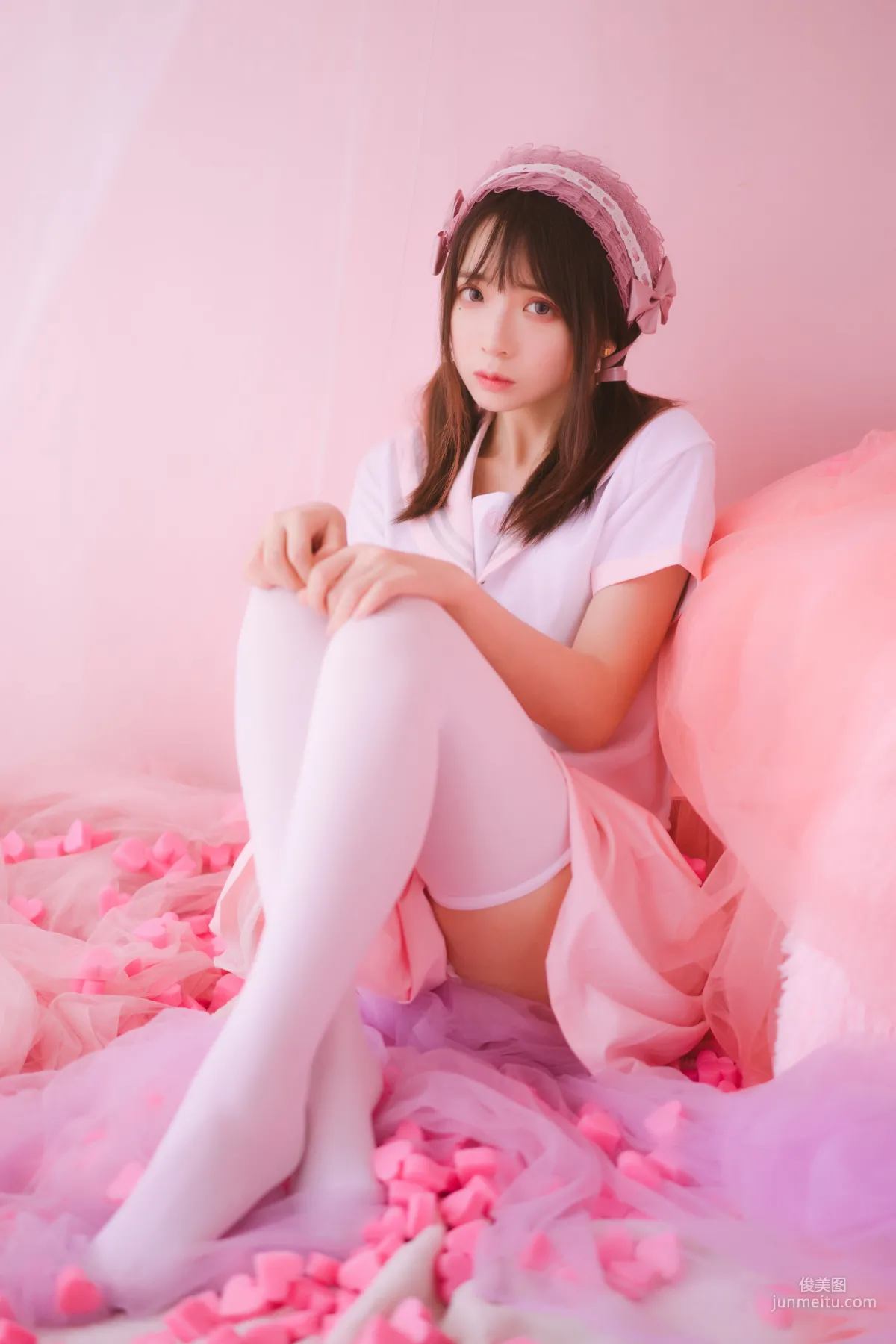 瘋貓ss《絲襪狂想曲(粉)》 [蘿莉COS] 寫真集 35