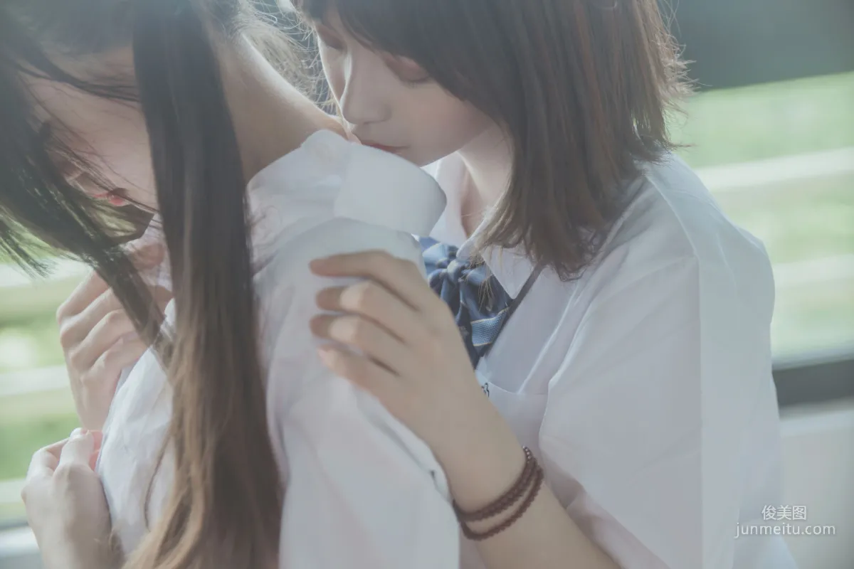 桜桃喵&瘋貓ss《JK百合》 [蘿莉COS] 寫真集 18