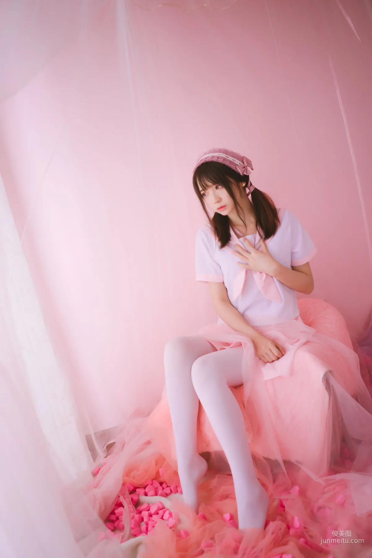 瘋貓ss《絲襪狂想曲(粉)》 [蘿莉COS] 寫真集 49