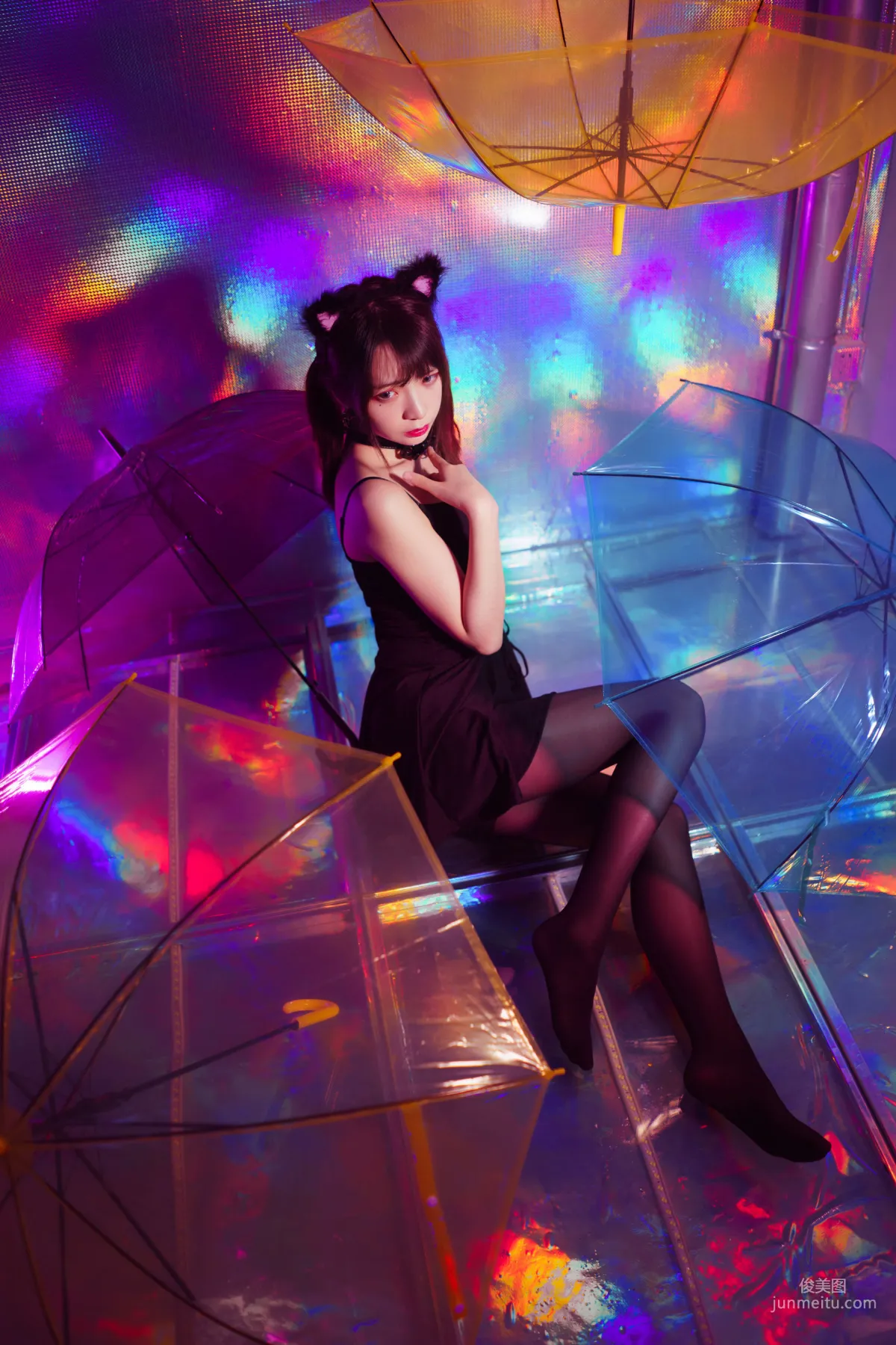 瘋貓ss《絲襪狂想曲(光)》 [蘿莉COS] 寫真集 9