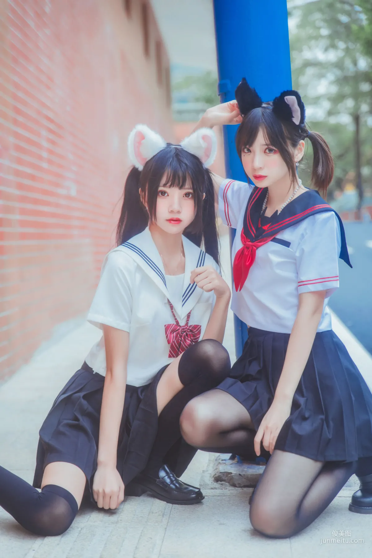 桜桃喵&瘋貓ss 《JK百合2》 [蘿莉COS] 寫真集 11