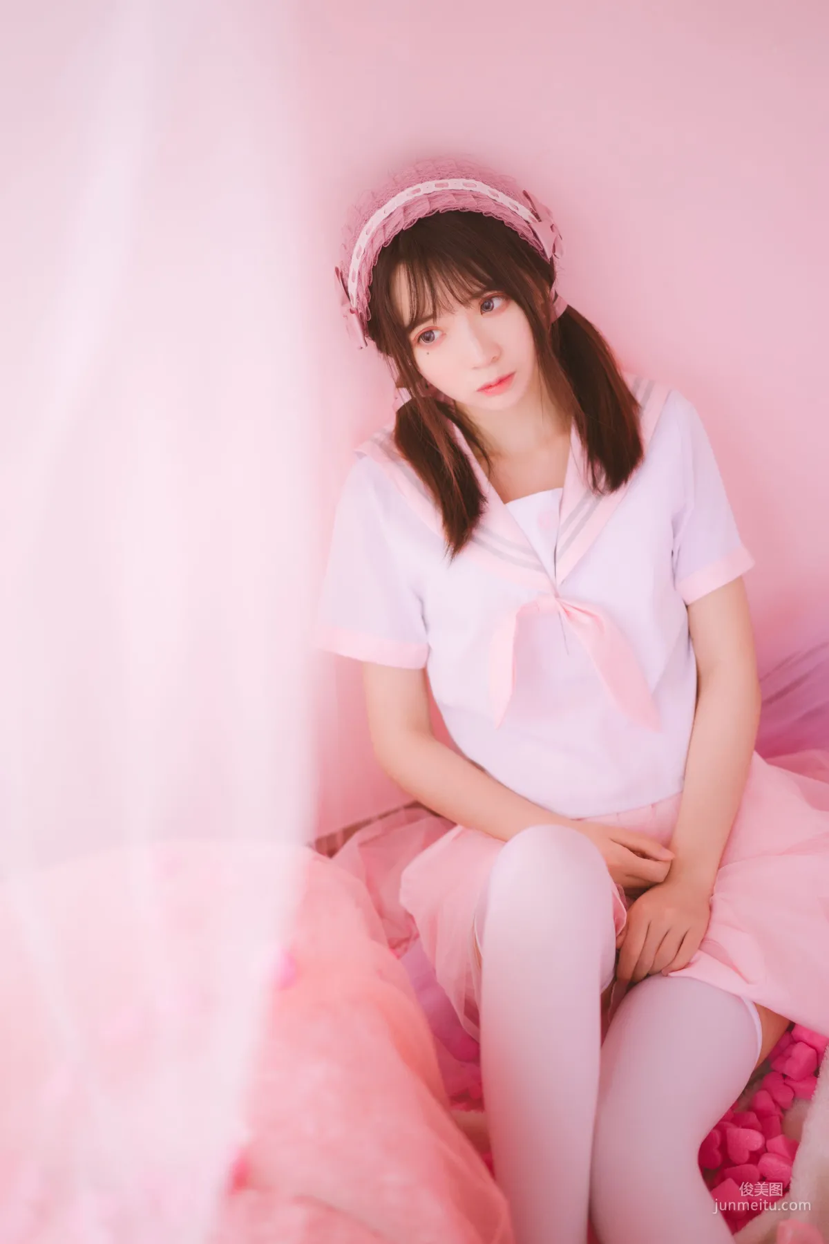 瘋貓ss《絲襪狂想曲(粉)》 [蘿莉COS] 寫真集 37