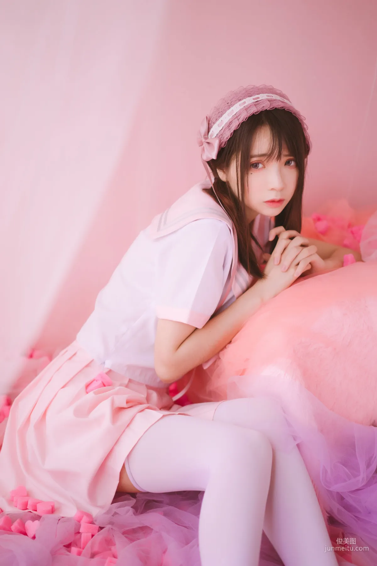 瘋貓ss《絲襪狂想曲(粉)》 [蘿莉COS] 寫真集 27