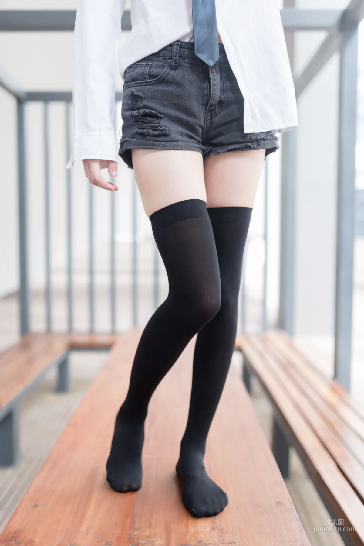 [风之领域] NO.039 白衬衫黑丝美腿 写真集33