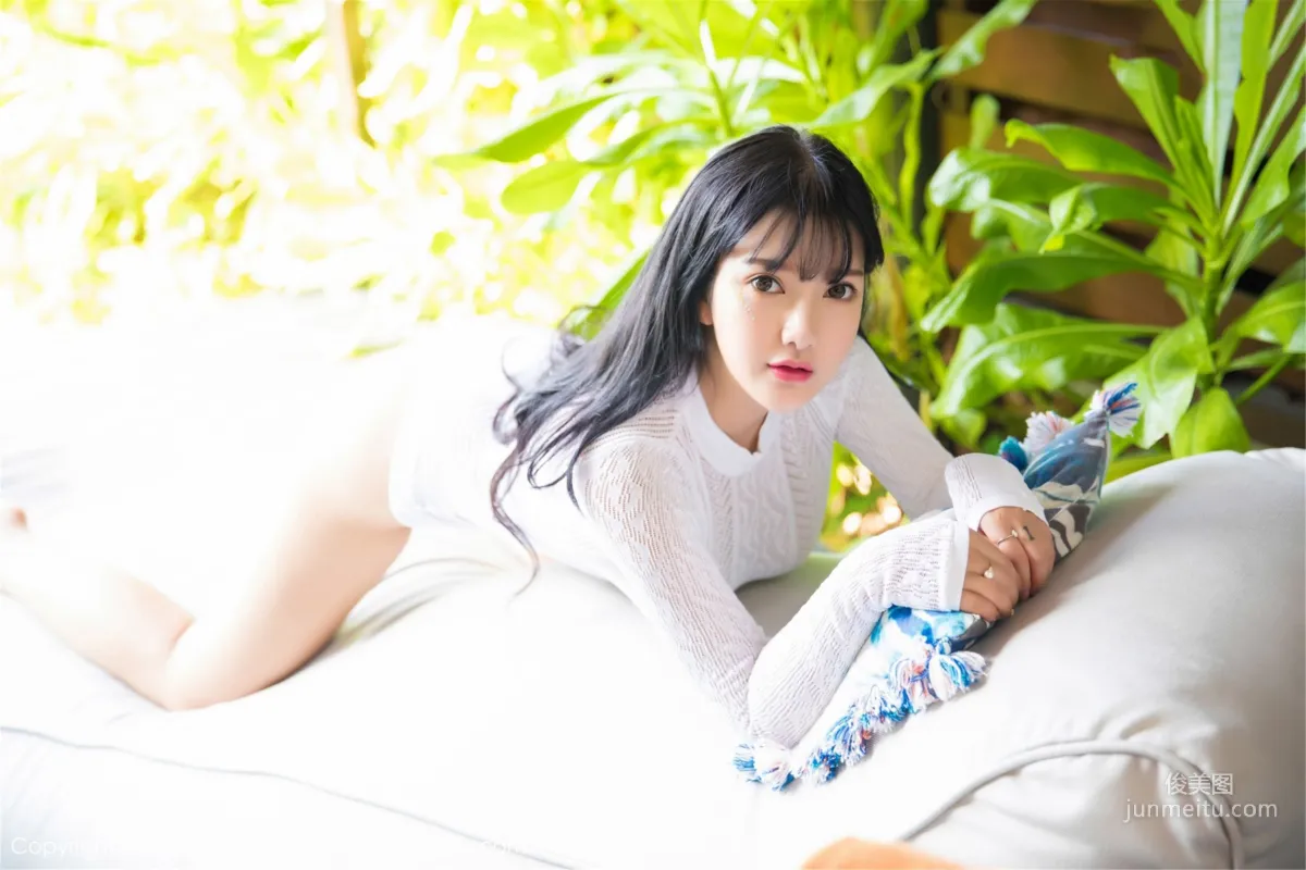 小尤奈《巨乳女神小尤奈馬代新圖》 [語畫界XIAOYU] Vol.070 寫真集 35