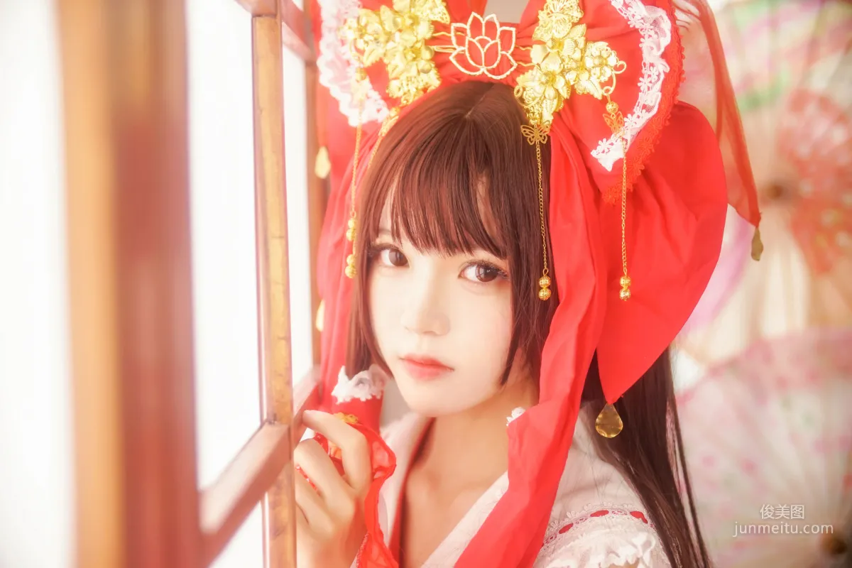 疯猫ss《灵梦》 [萝莉COS] 写真集8