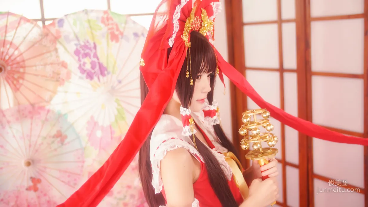 桜桃喵《靈夢 新年快樂》 [蘿莉COS] 寫真集 3