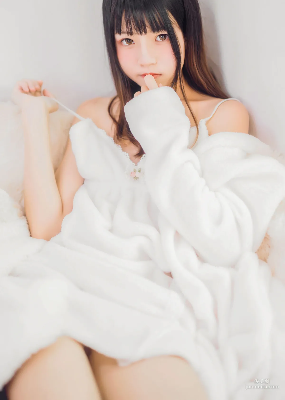 瘋貓ss《喵喵睡衣》 [蘿莉COS] 寫真集 20