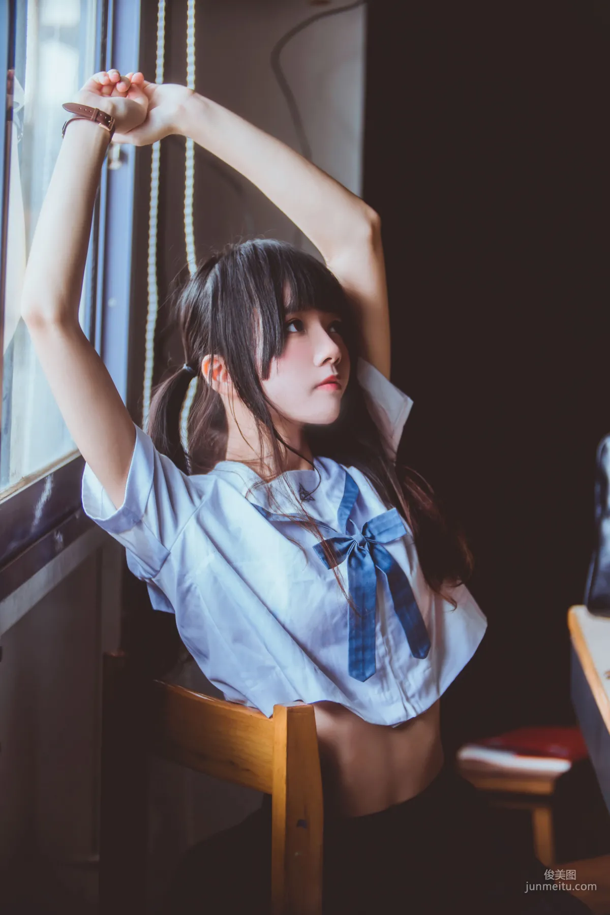 桜桃喵《藍白水手服》 [蘿莉COS] 寫真集 18