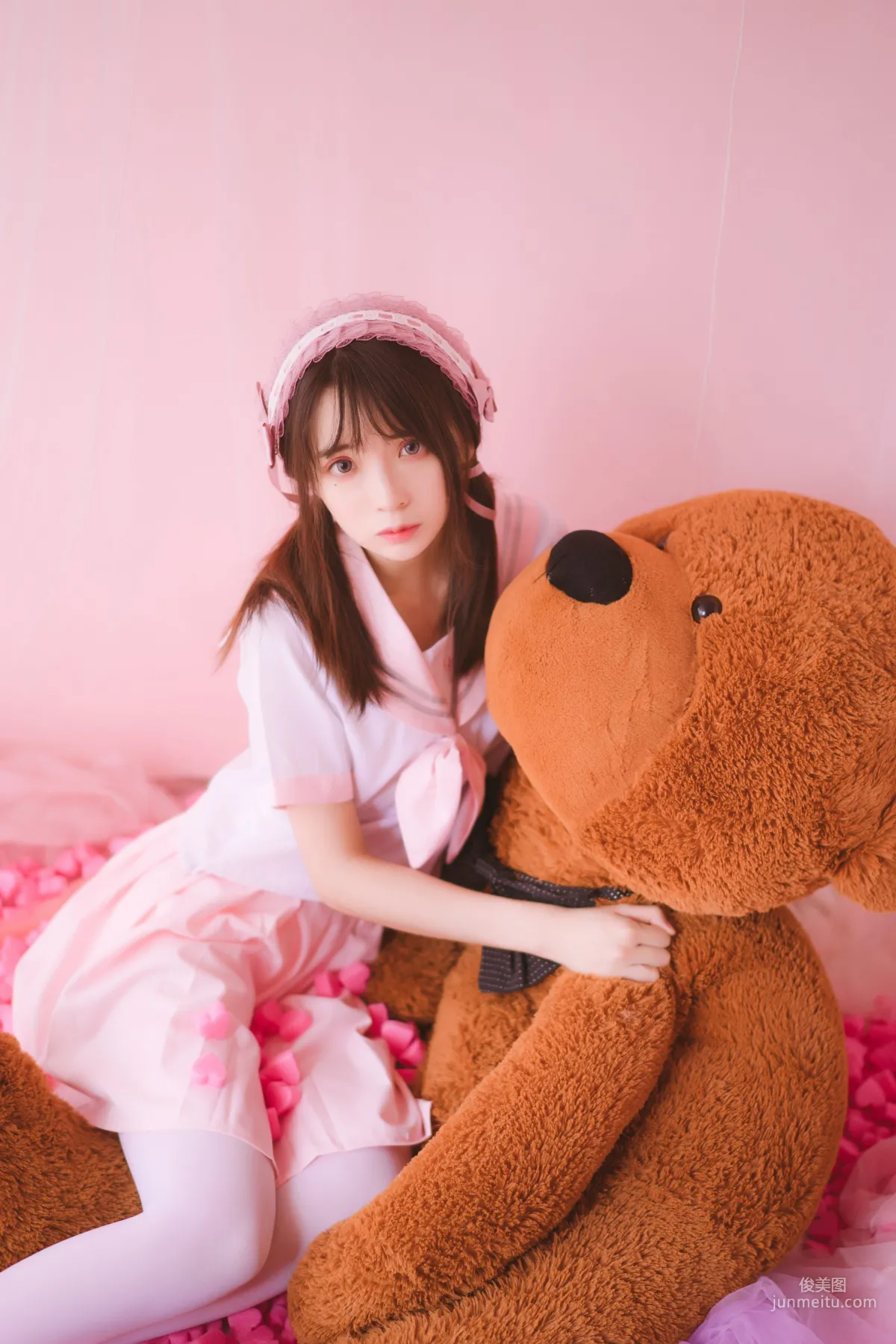 瘋貓ss《絲襪狂想曲(粉)》 [蘿莉COS] 寫真集 14