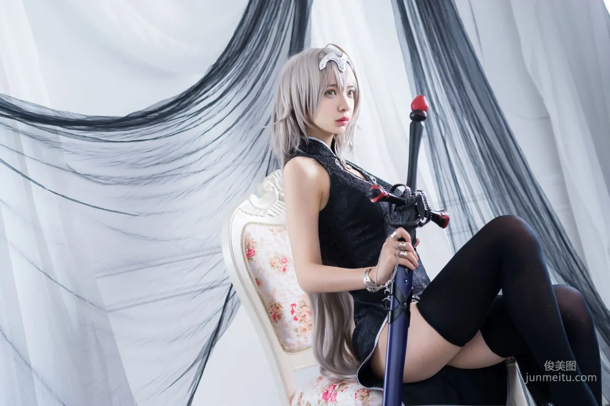 疯猫ss 《旗袍真棒！》 [萝莉COS] 写真集15