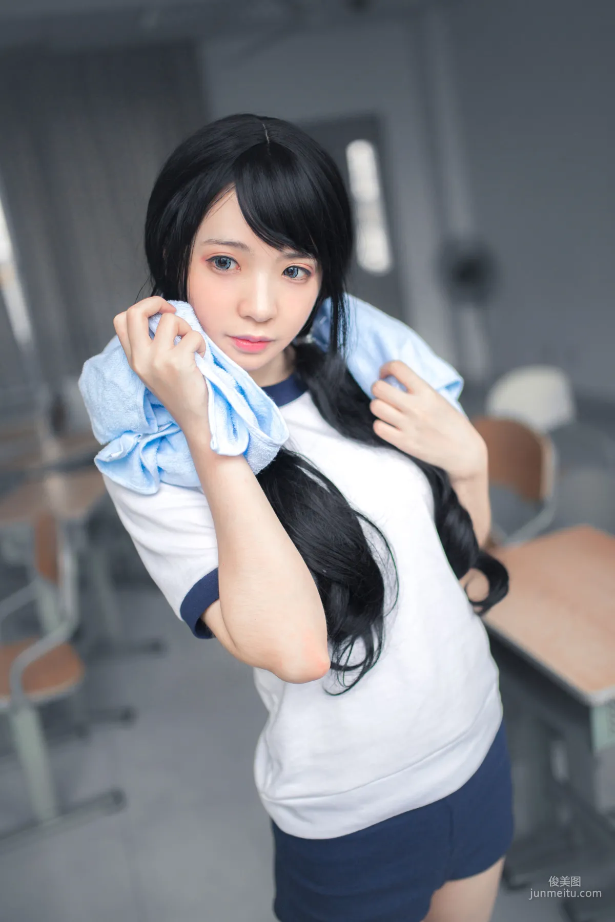 疯猫ss《体操服白丝》 [萝莉COS] 写真集45
