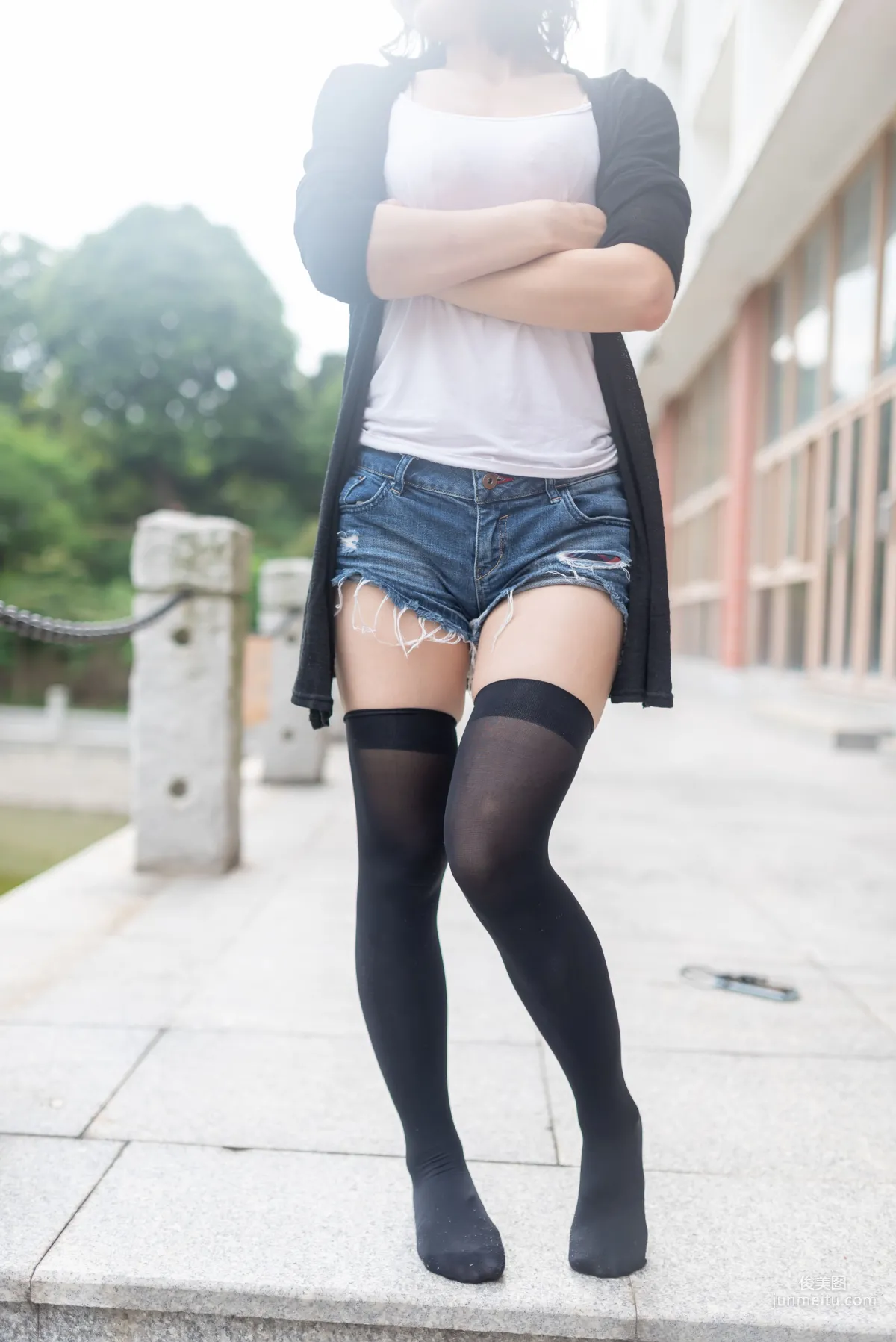 [風之領域] NO.043 黑絲大胸時尚少女戶外 寫真集 22