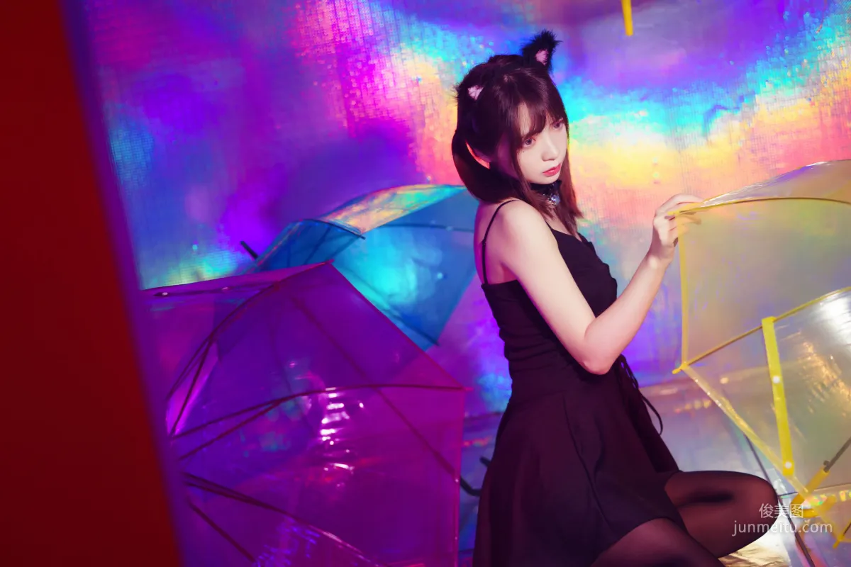 瘋貓ss《絲襪狂想曲(光)》 [蘿莉COS] 寫真集 15