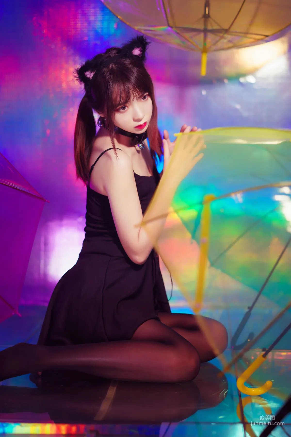 瘋貓ss《絲襪狂想曲(光)》 [蘿莉COS] 寫真集 14